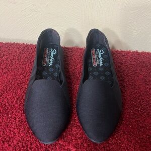 Skechers Navy Flats size 9.5